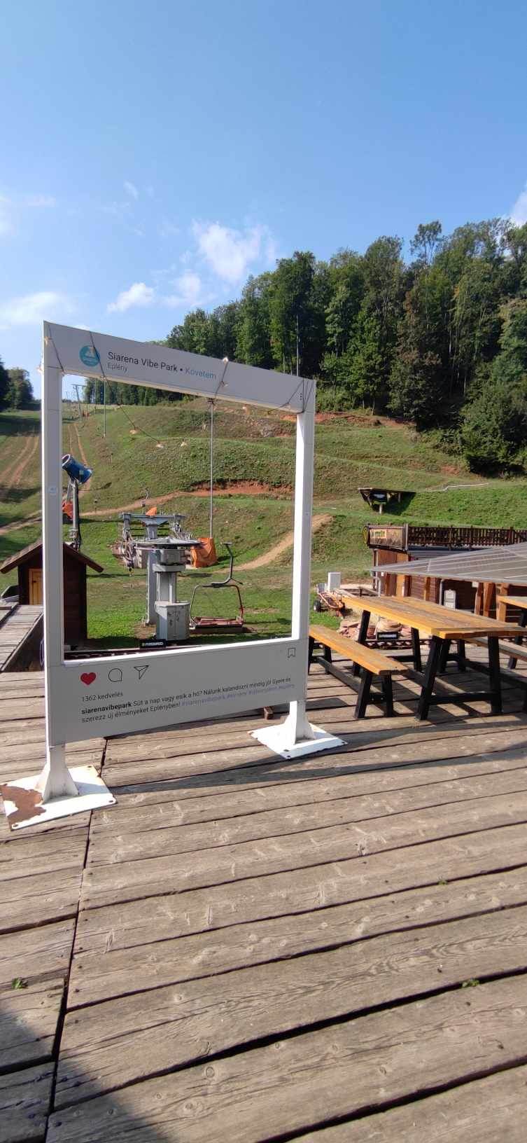 00fa9485-2d6a-45f1-8db2-ffac3702a3e9 (002)